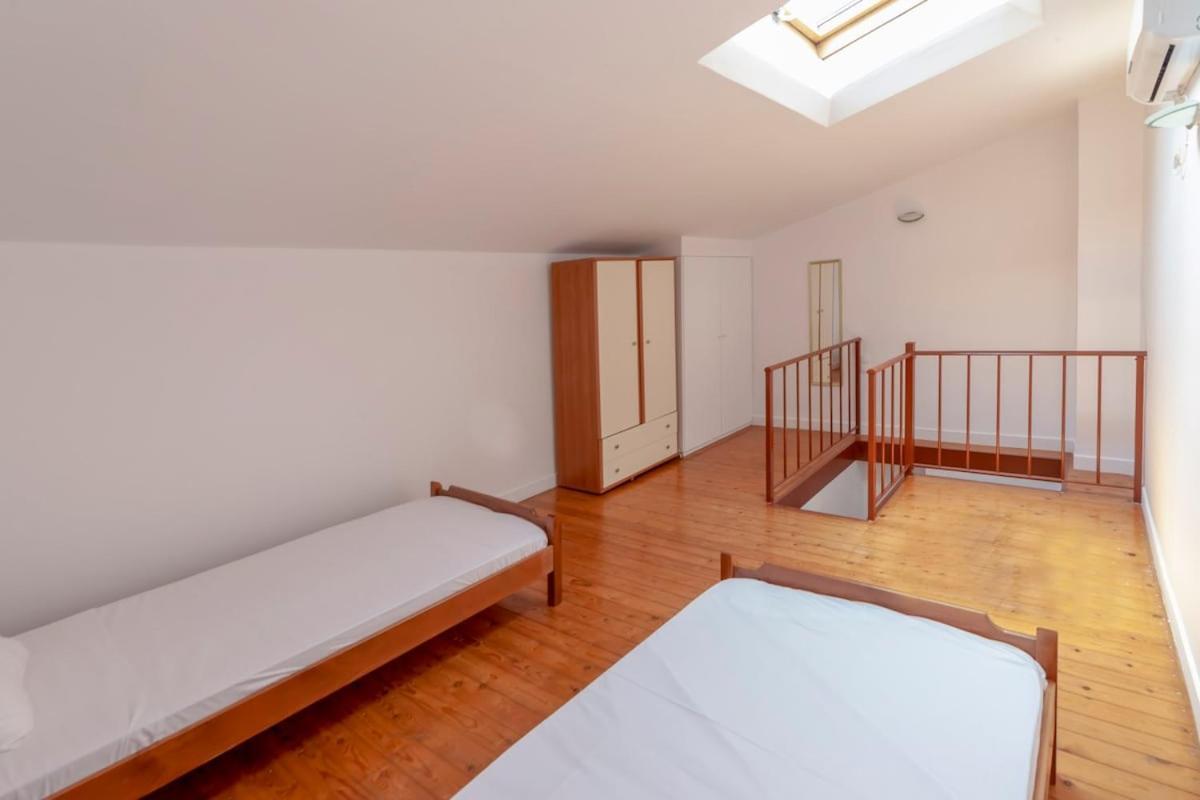 Karena Seaview Villa Gerani  Luaran gambar